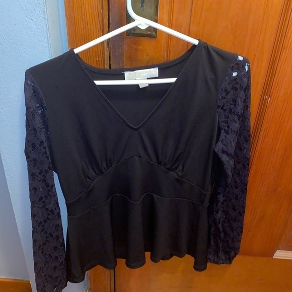 Michael Kors lace top - Picture 1 of 3
